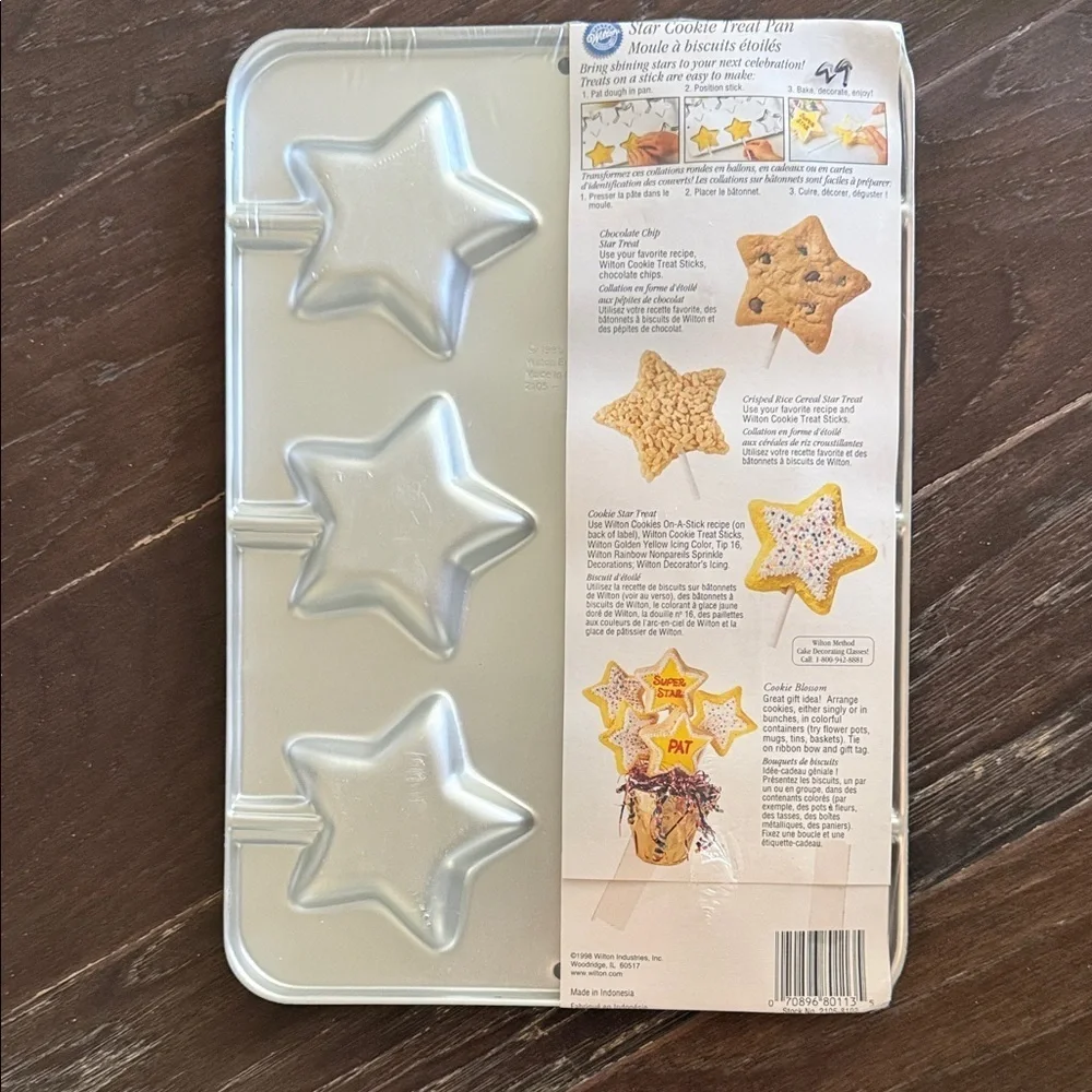 Wilton Star Cookie Treat Pan - Silver